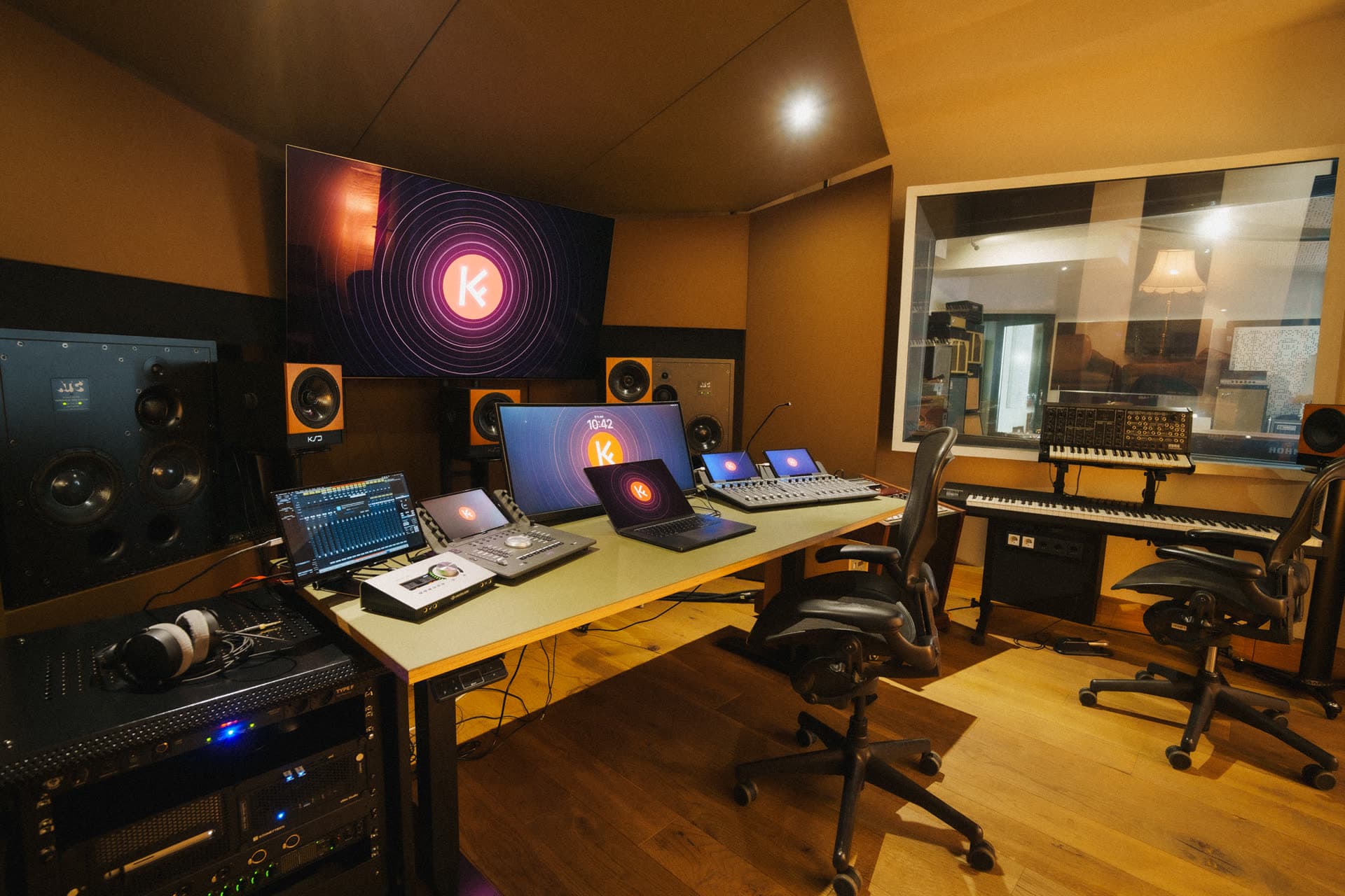 Studio B — photo 3