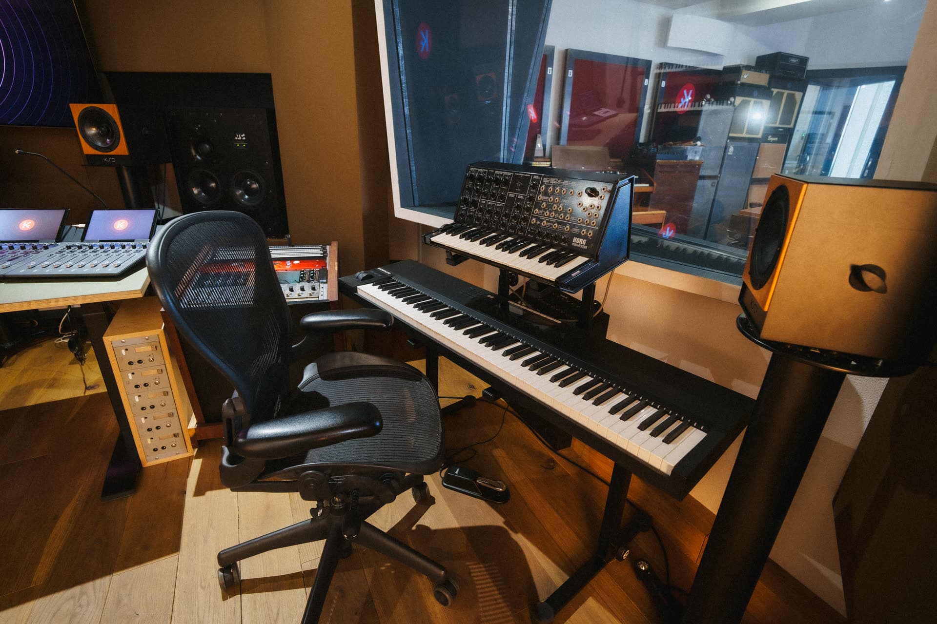 Studio B — photo 7