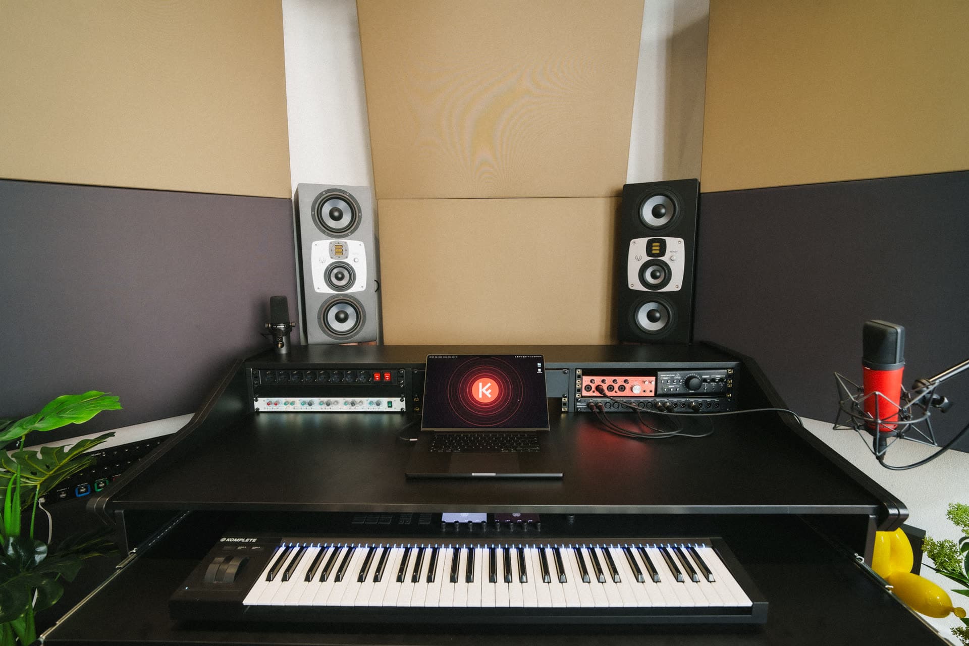 Studio C — photo 1